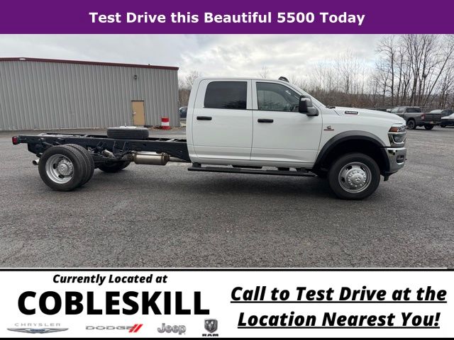 2026 Ram 5500 Tradesman photo 3