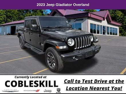 2023 Jeep Gladiator Overland Truck Crew Cab