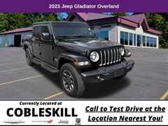 2023 Jeep Gladiator Overland Truck Crew Cab