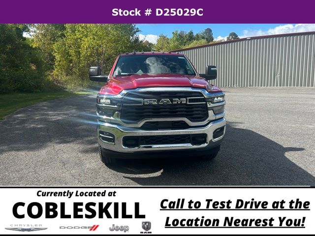 2025 Ram 2500 Tradesman photo 2