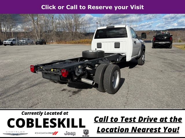 2026 Ram 5500 Tradesman photo 2