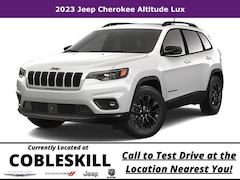2023 Jeep Cherokee Altitude Lux SUV