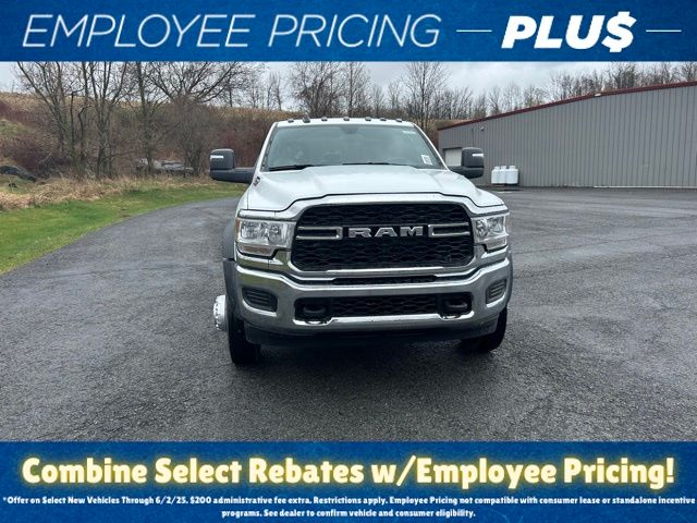 2024 Ram 5500 photo 2