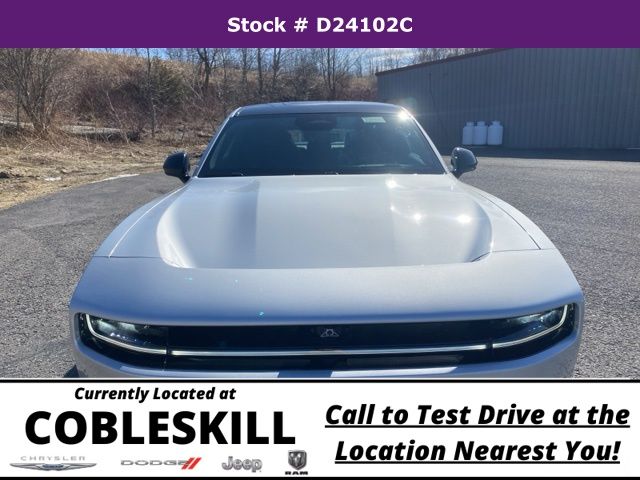 2024 Dodge Charger R/T Scat Pack photo 2