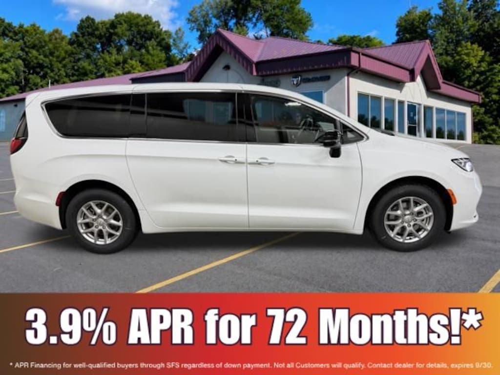 New 2026 Chrysler Pacifica Select Passenger Van