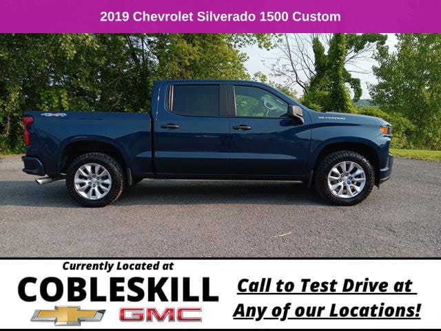 Used 2019 Chevrolet Silverado 1500 Custom with VIN 3GCPYBEH5KG217043 for sale in Cobleskill, NY