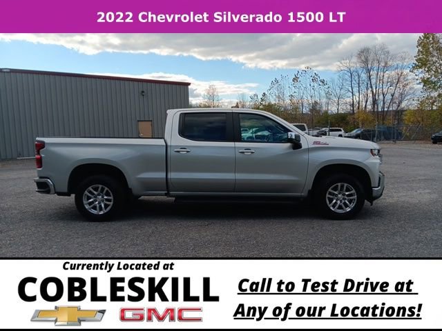 2022 Chevrolet Silverado 1500 LT photo 2