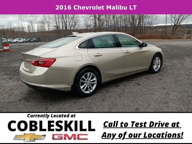 2016 Chevrolet Malibu 1LT photo 3