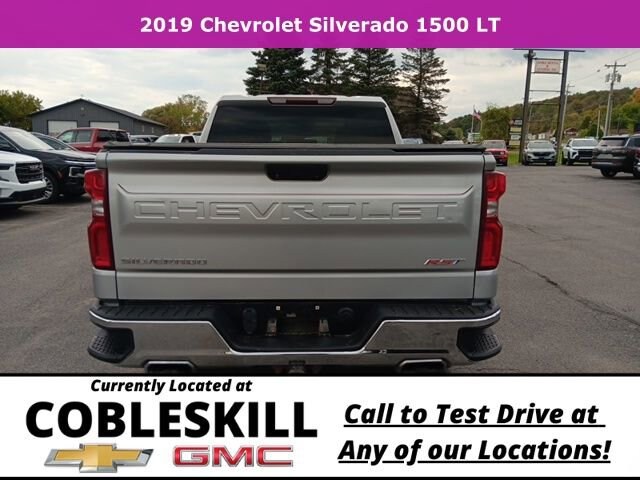 2019 Chevrolet Silverado 1500 LT photo 4