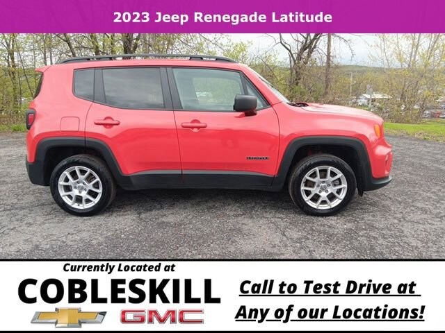 2023 Jeep Renegade Latitude Upland photo 2