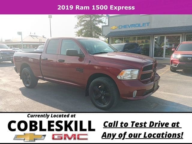 2019 RAM 1500 Classic Express 4x4 Quad Cab 6'4's photo