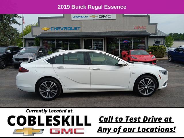 Used 2019 Buick Regal Sportback Essence with VIN W04GR6SXXK1010172 for sale in Cobleskill, NY