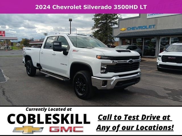 2024 Chevrolet Silverado 3500HD LT's photo