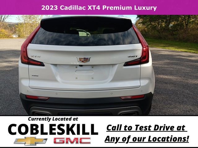 2023 Cadillac XT4 Premium Luxury photo 4