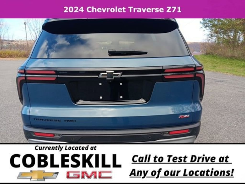 Used 2024 Chevrolet Traverse Z71 SUV