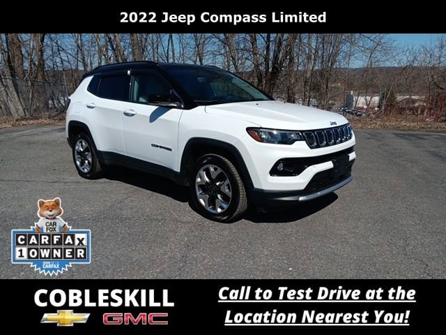 2022 Jeep Compass Limited 4X4's photo