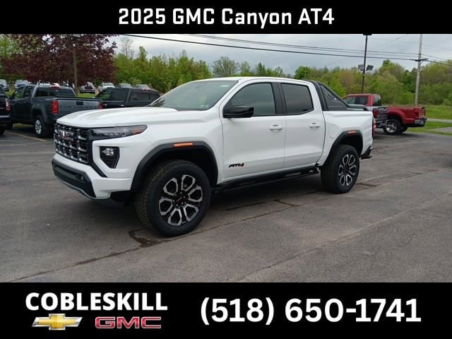 2025 GMC Canyon AT4 - Photo 7
