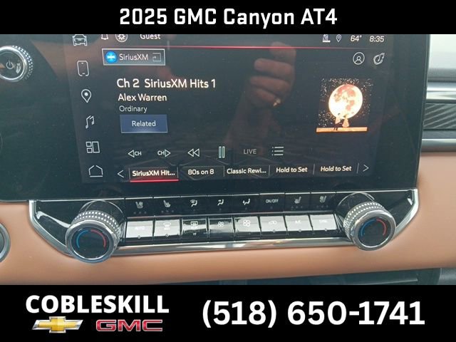 2025 GMC Canyon AT4 - Photo 16
