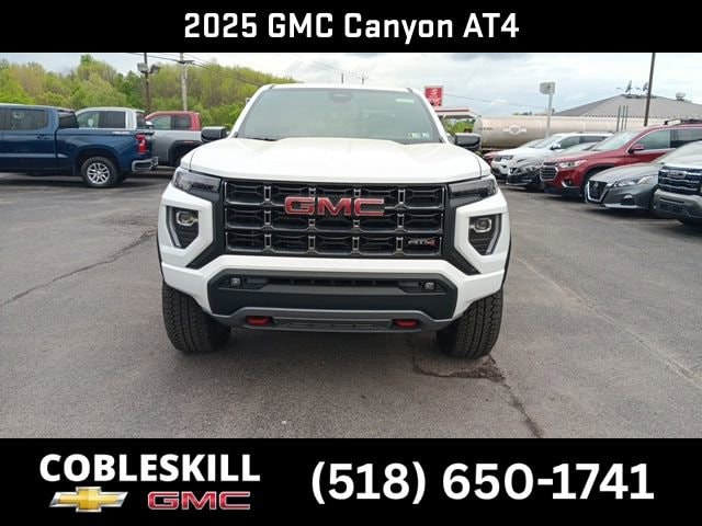 2025 GMC Canyon AT4 - Photo 8