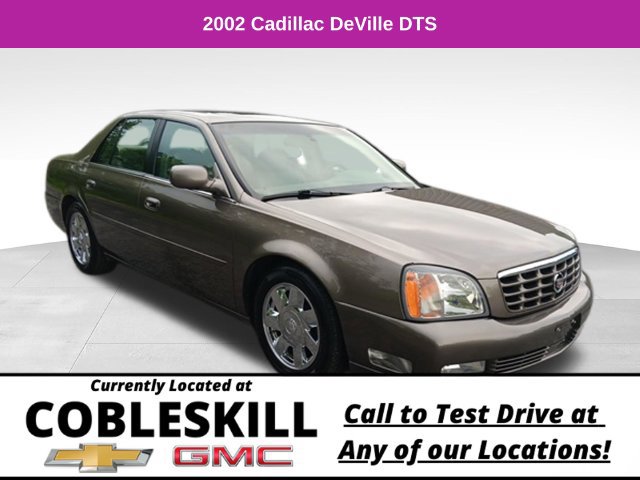 2002 CADILLAC Deville DTS Car