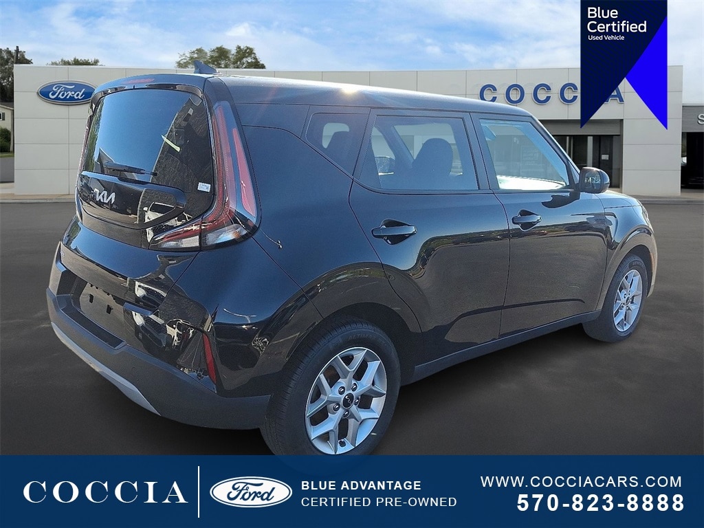 Certified 2023 Kia Soul LX Hatchback