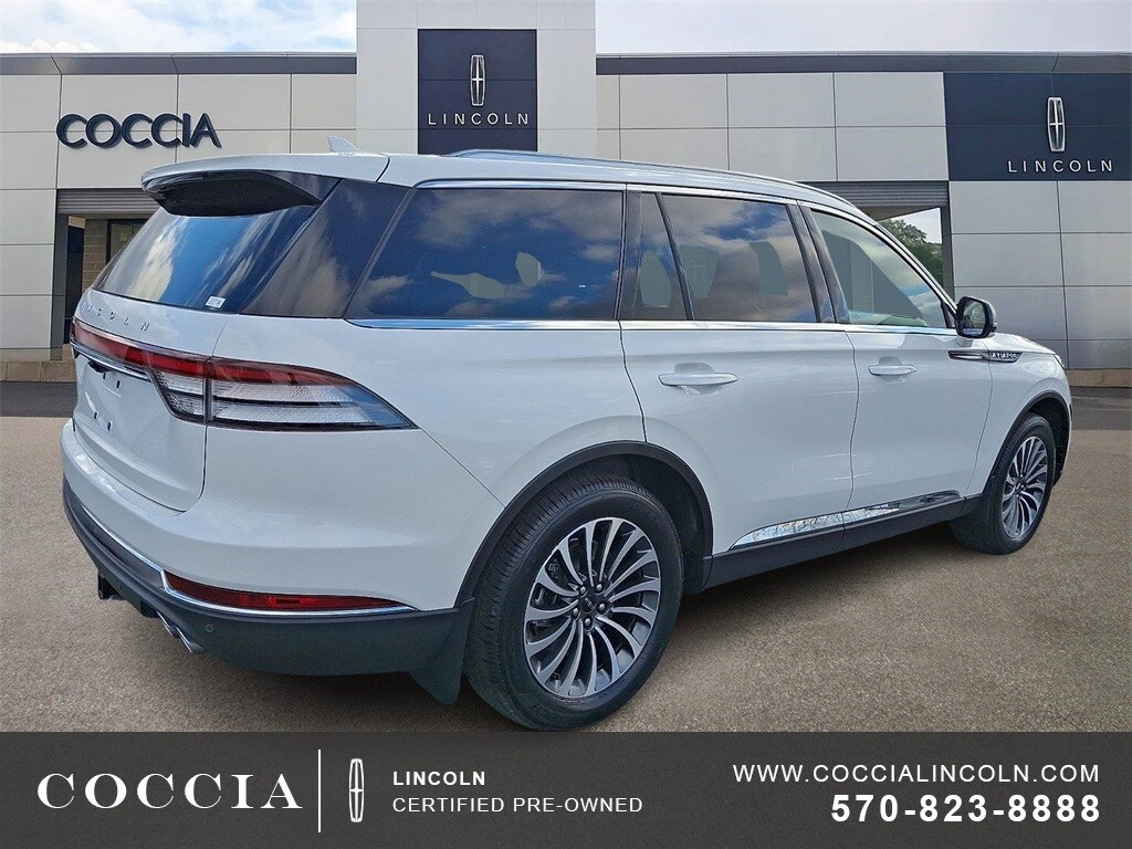 2023 Lincoln Aviator Standard photo 4