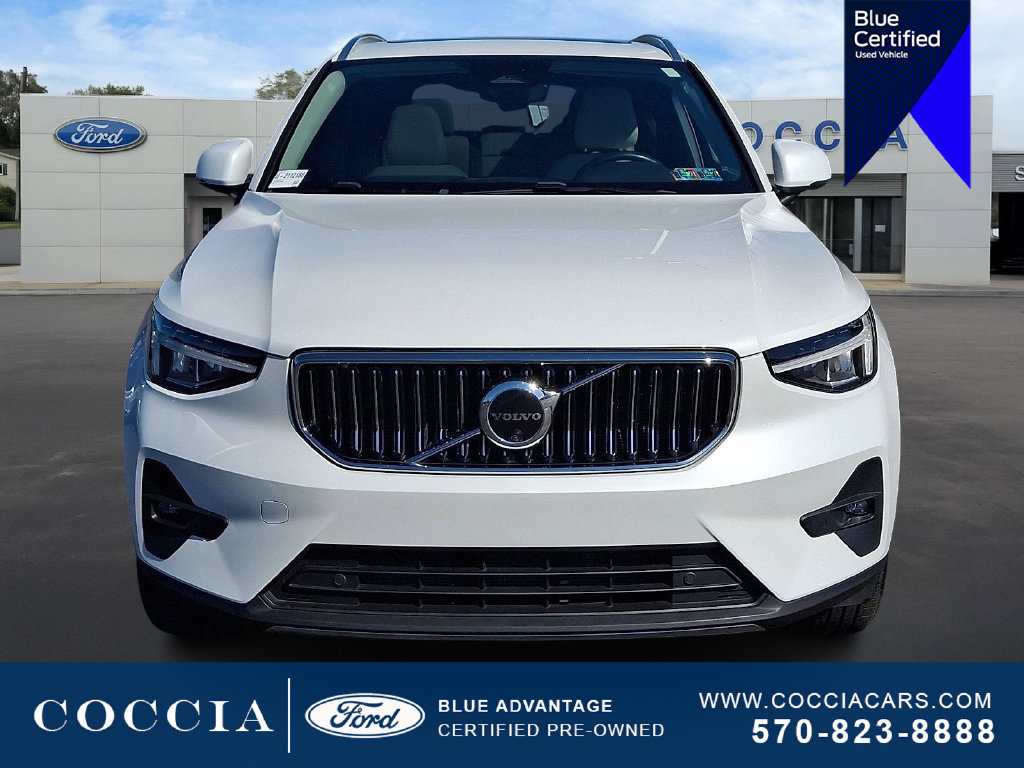 Certified 2023 Volvo XC40 B5 Plus Bright Theme SUV