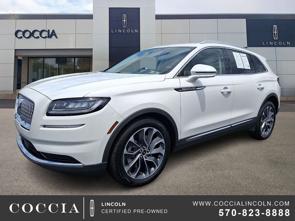 2023 Lincoln Nautilus Reserve AWD's photo
