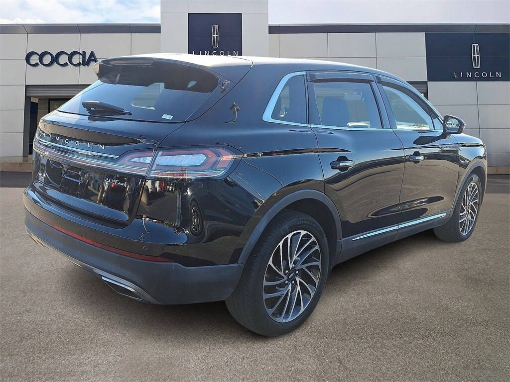 2019 Lincoln Nautilus Reserve photo 4