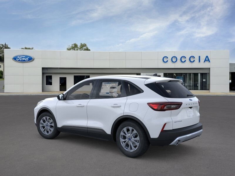 2026 Ford Escape Active photo 2