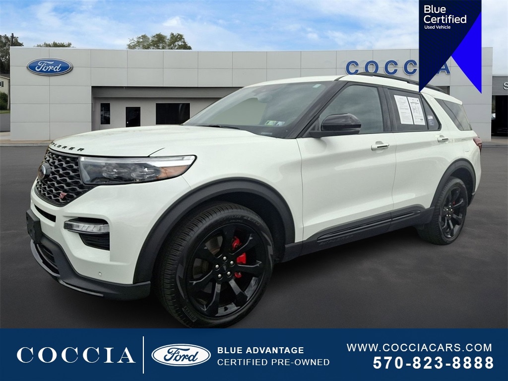 2024 Ford Explorer ST's photo