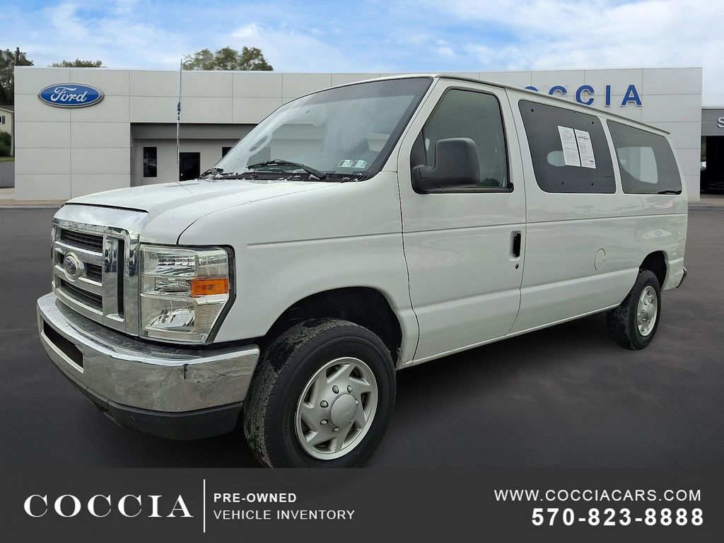 2013 Ford E-Series Econoline Wagon XLT