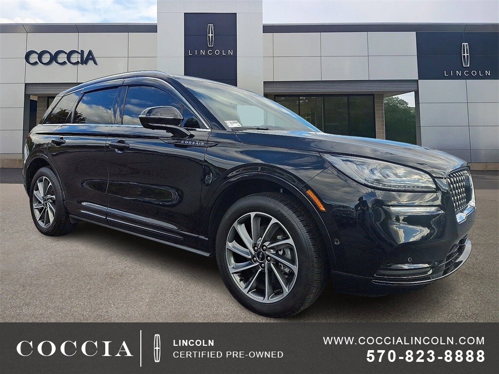 2022 Lincoln Corsair Grand Touring photo 3