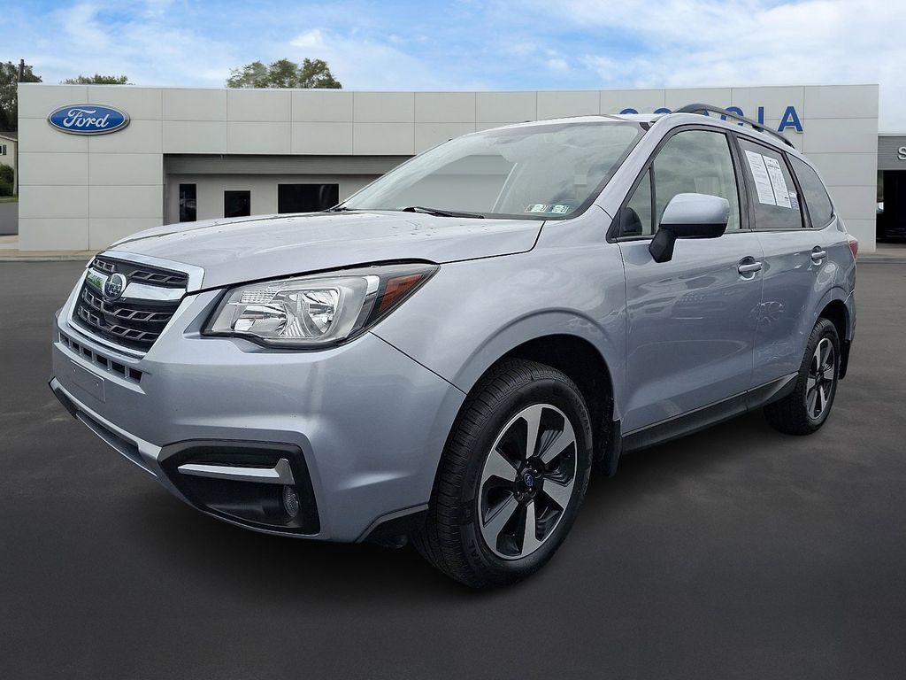 2017 Subaru Forester 2.5i Premium CVT's photo