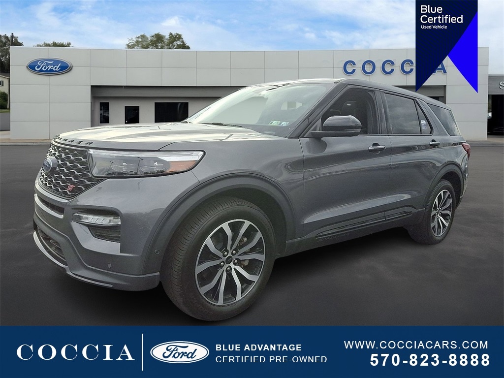 2021 Ford Explorer ST's photo