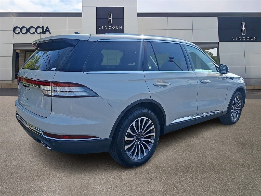 2023 Lincoln Aviator Reserve photo 4