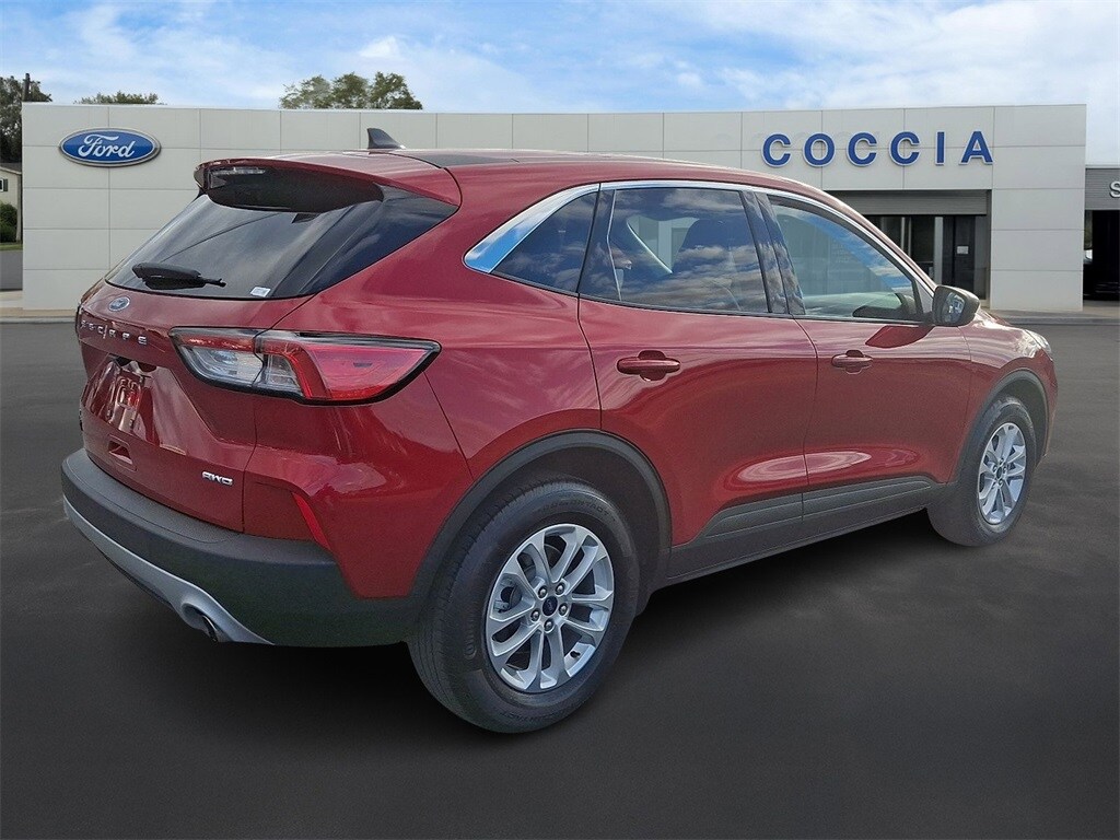 Used 2022 Ford Escape SE SUV