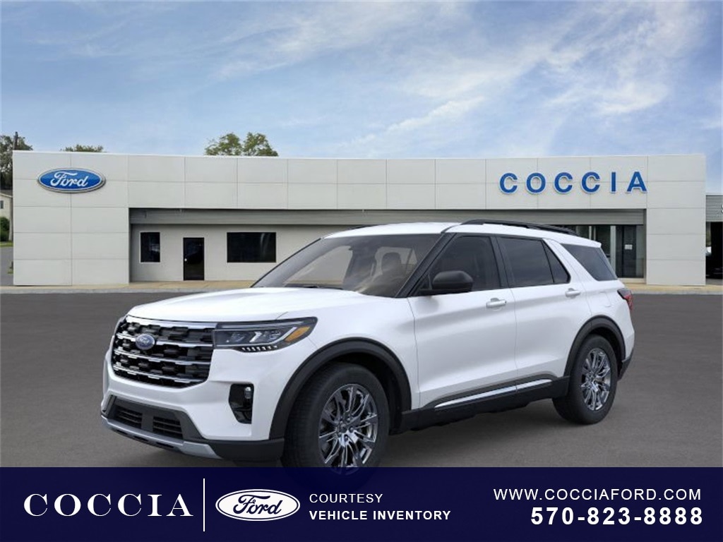 2025 Ford Explorer Active's photo