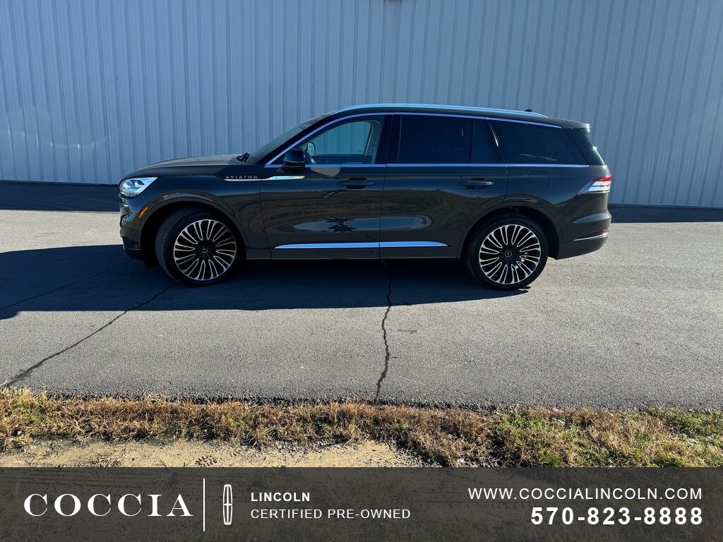 2023 Lincoln Aviator Black Label photo 4