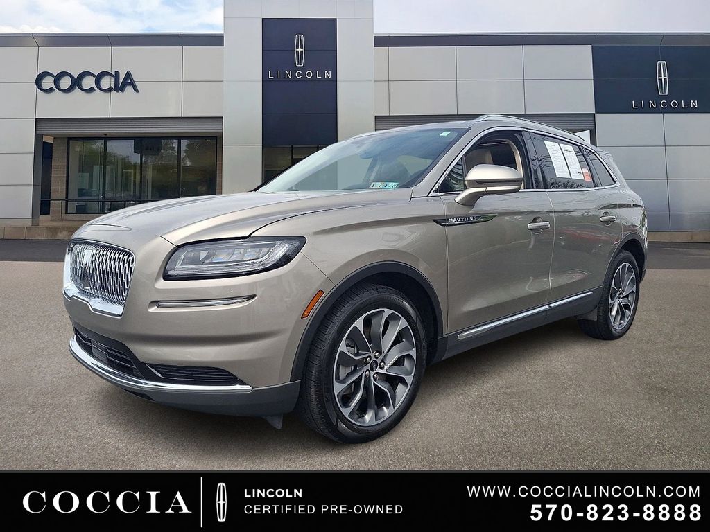 2023 Lincoln Nautilus Reserve AWD's photo