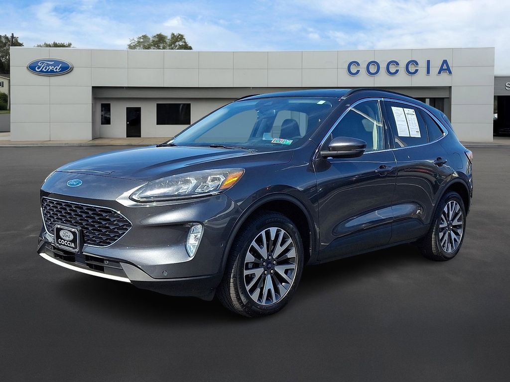 2020 Ford Escape Titanium