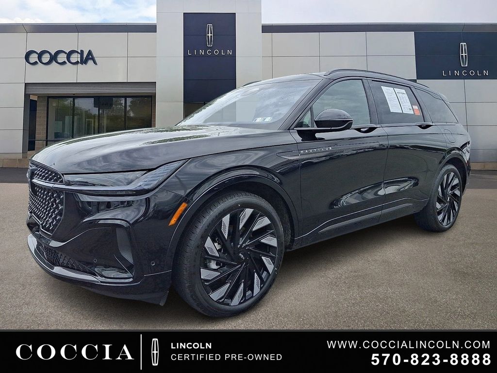 2024 Lincoln Nautilus Reserve AWD's photo