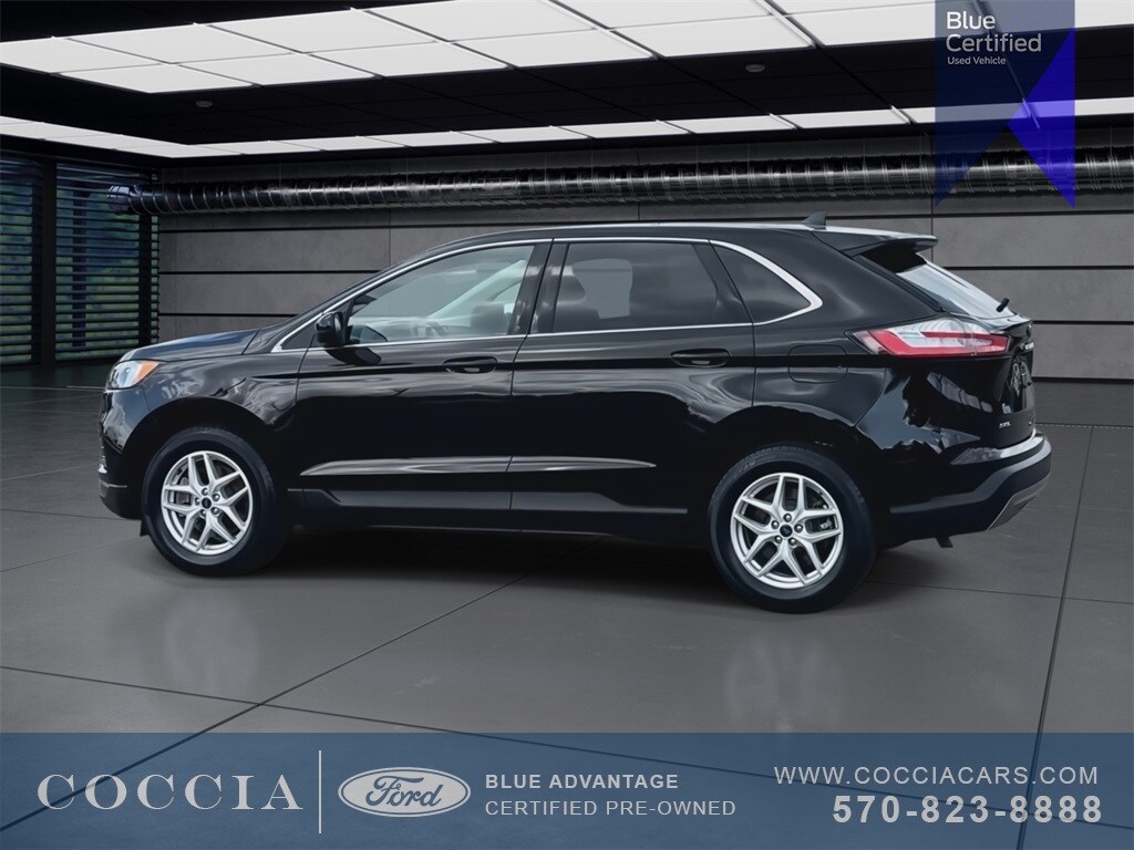 2022 Ford Edge SEL photo 4