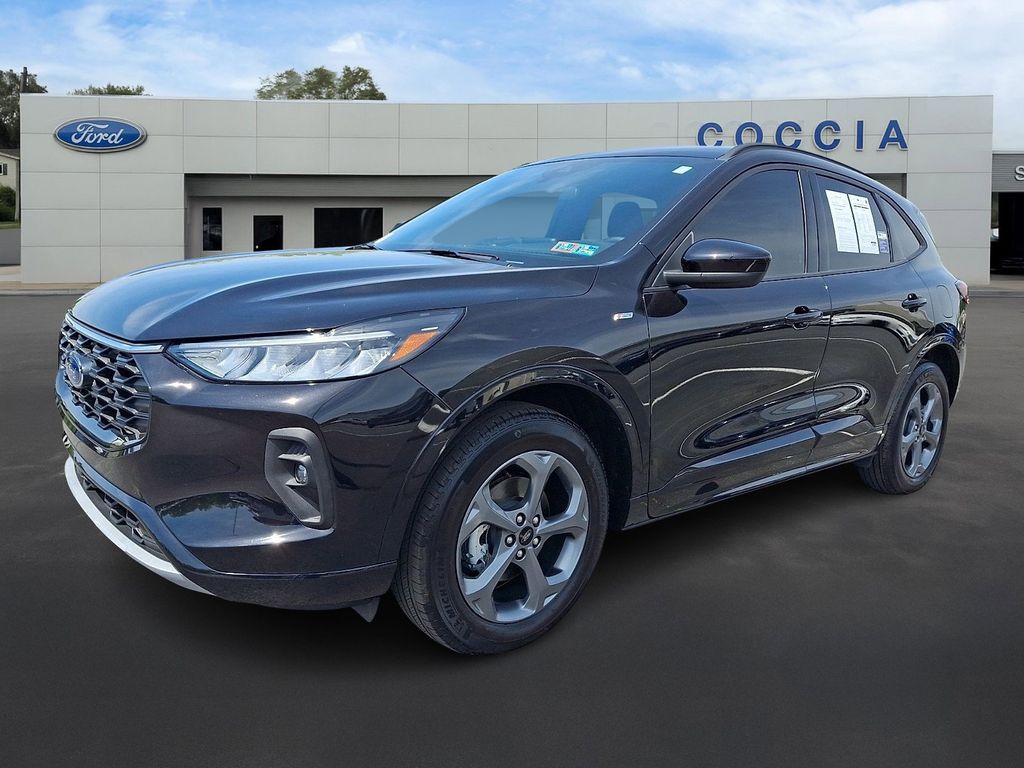 2024 Ford Escape ST-Line Select AWD Hybrid's photo