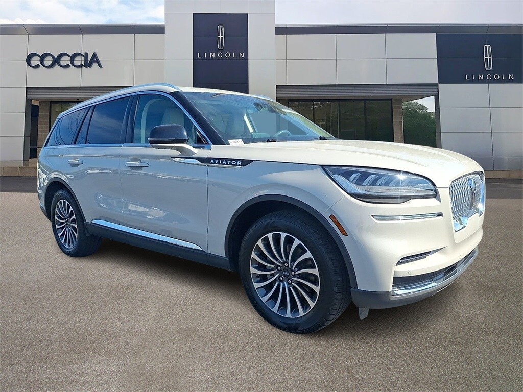 2023 Lincoln Aviator Reserve photo 3