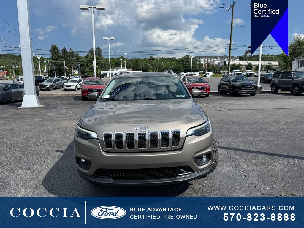 2019 Jeep Cherokee Latitude photo 2