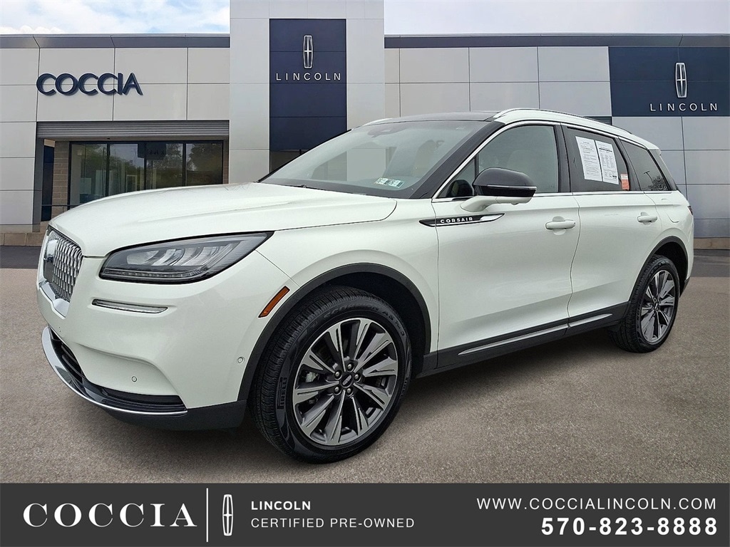 2022 Lincoln Corsair Reserve's photo