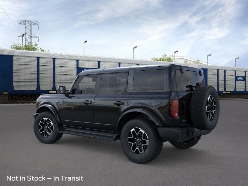 2025 Ford Bronco Outer Banks photo 4