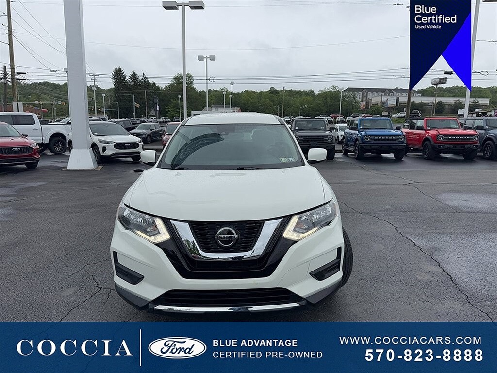 2020 Nissan Rogue S photo 2