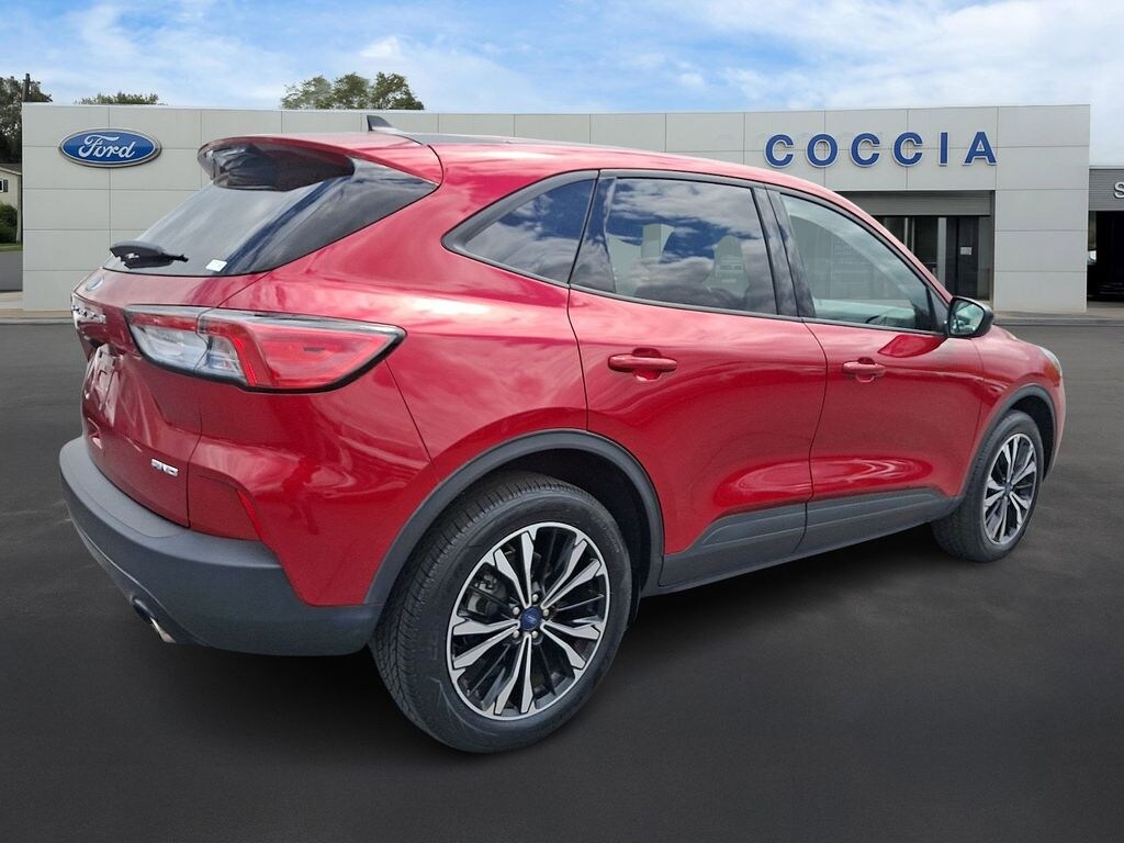 Used 2022 Ford Escape SE SUV